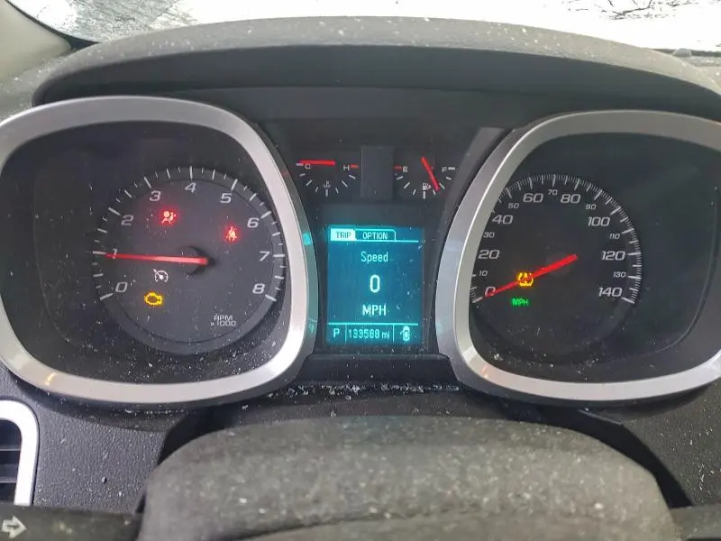 2017 CHEVROLET EQUINOX LT  