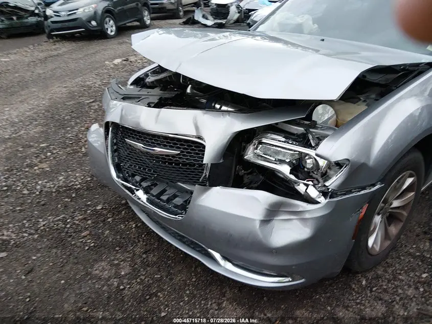 2015 CHRYSLER 300 LIMITED