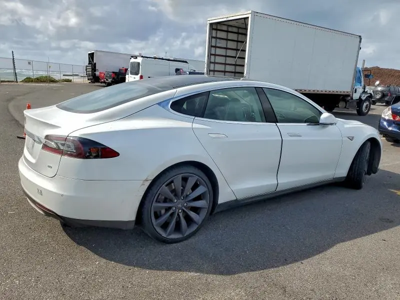 2014 TESLA MODEL S   