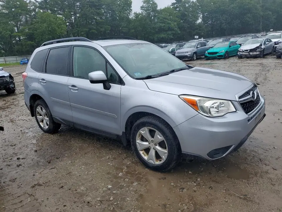 2015 SUBARU FORESTER PREMIER  
