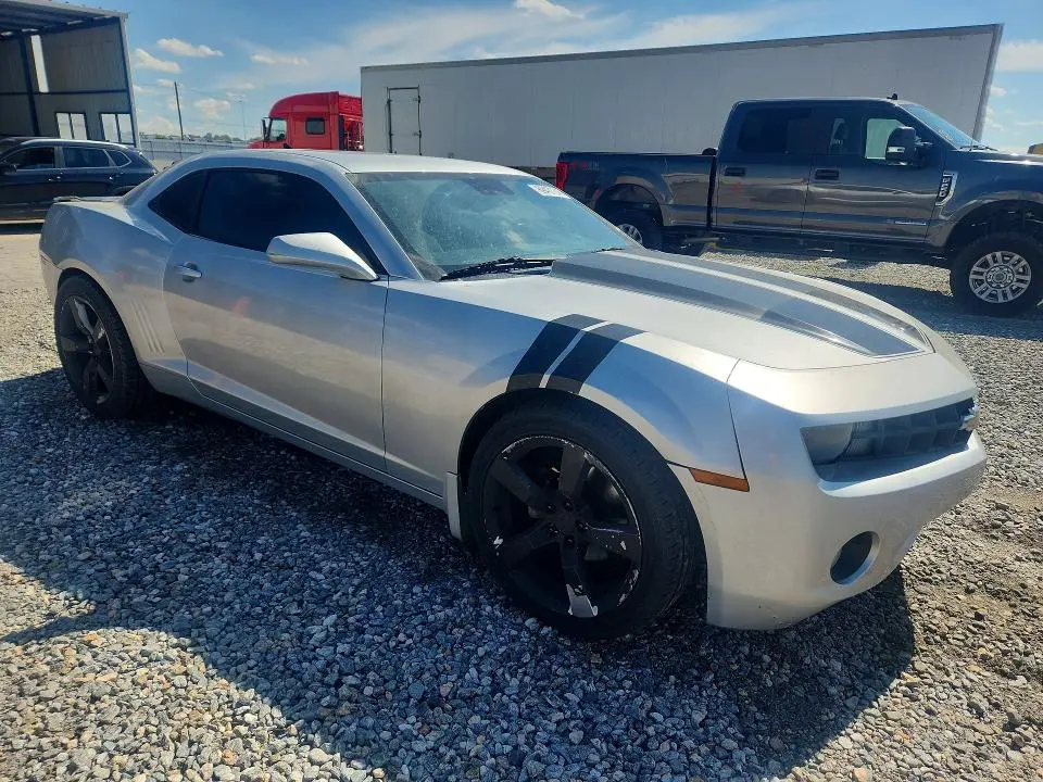 2011 CHEVROLET CAMARO LT  