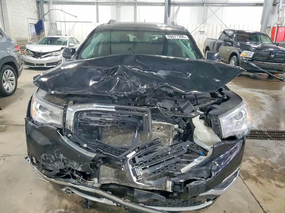 2019 GMC ACADIA SLT-1  
