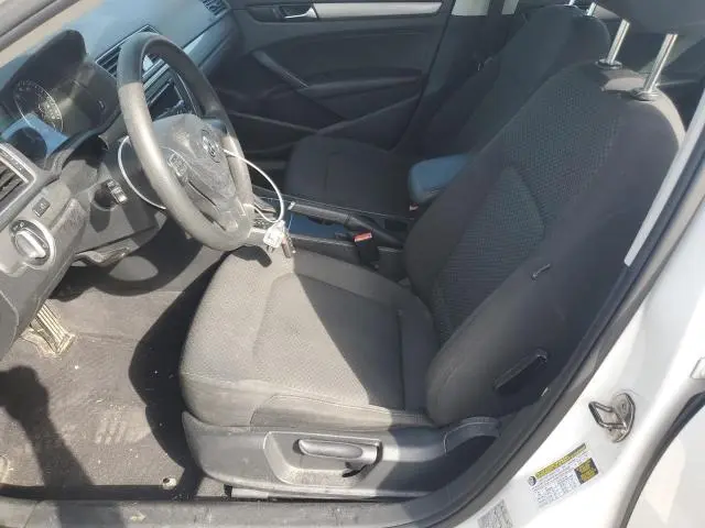 2012 VOLKSWAGEN PASSAT S  