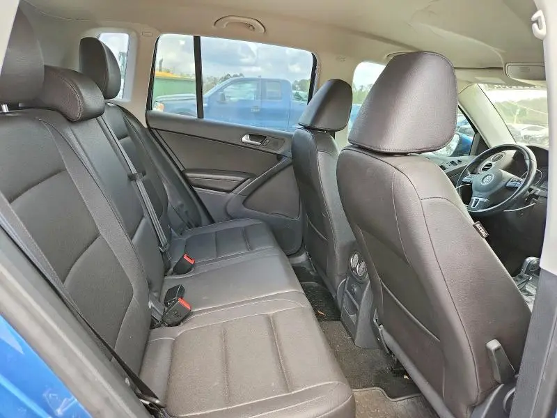 2017 VOLKSWAGEN TIGUAN S  