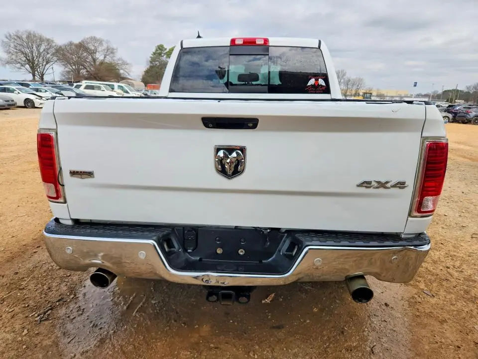 2014 RAM 1500 LARAMIE  