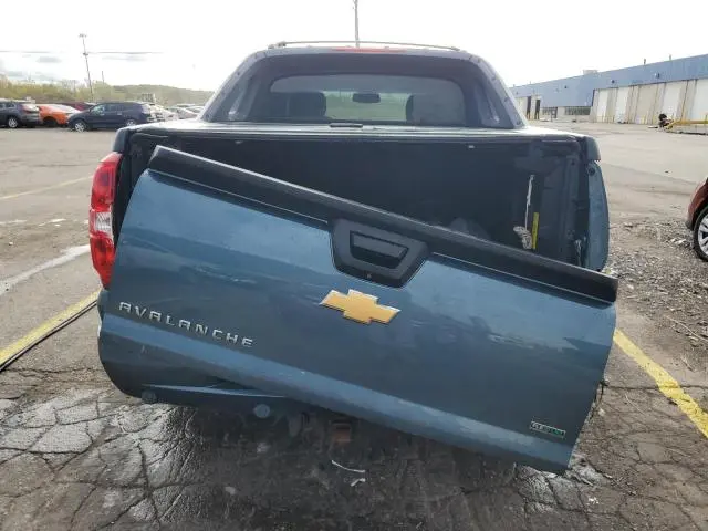 2012 CHEVROLET AVALANCHE LS  