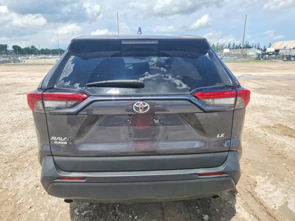 2024 TOYOTA RAV4 LE  
