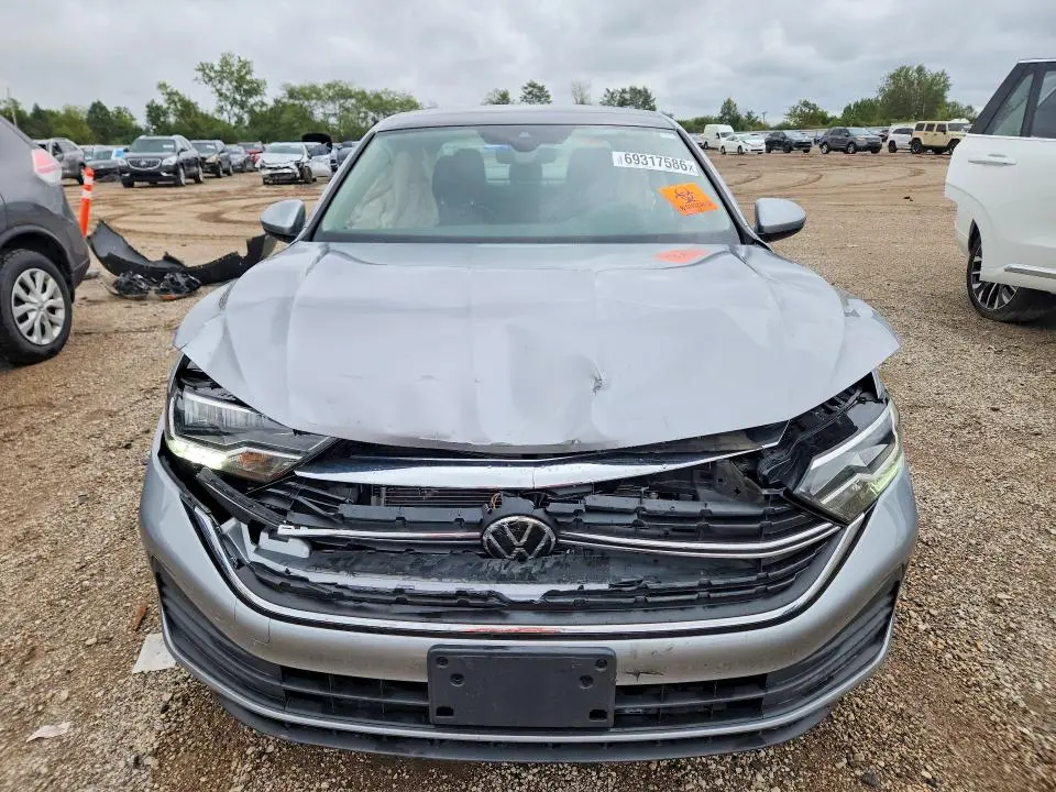 2023 VOLKSWAGEN JETTA SE  