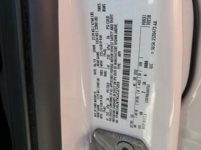 2019 FORD ESCAPE TITANIUM  