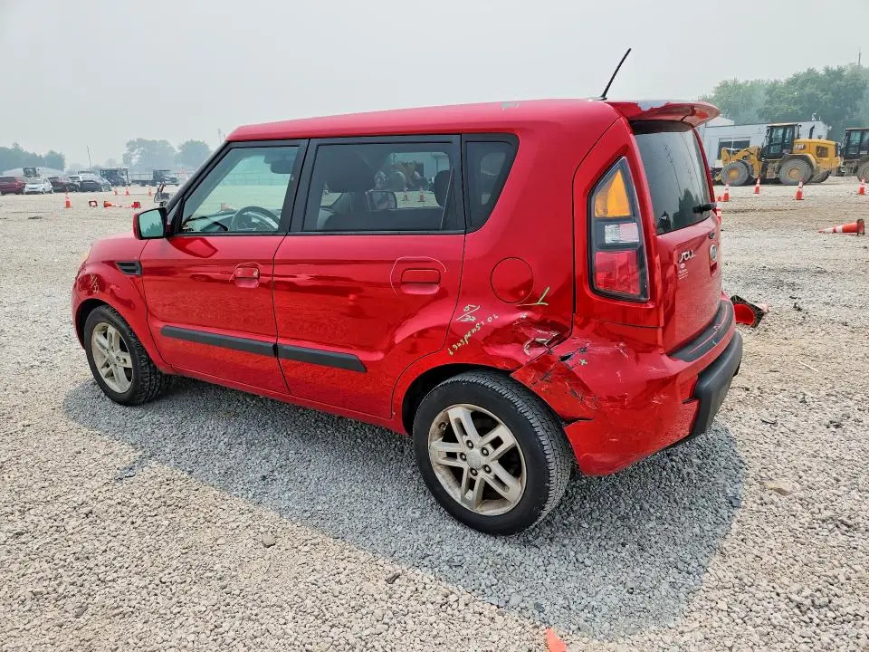 2010 KIA SOUL +  