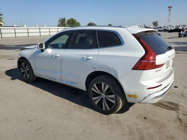 2022 VOLVO XC60 T8 RECHARGE INSCRIPTION  