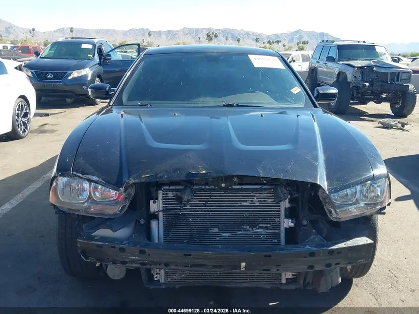 2014 DODGE CHARGER SE