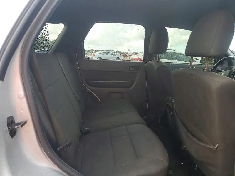 2012 FORD ESCAPE XLT  