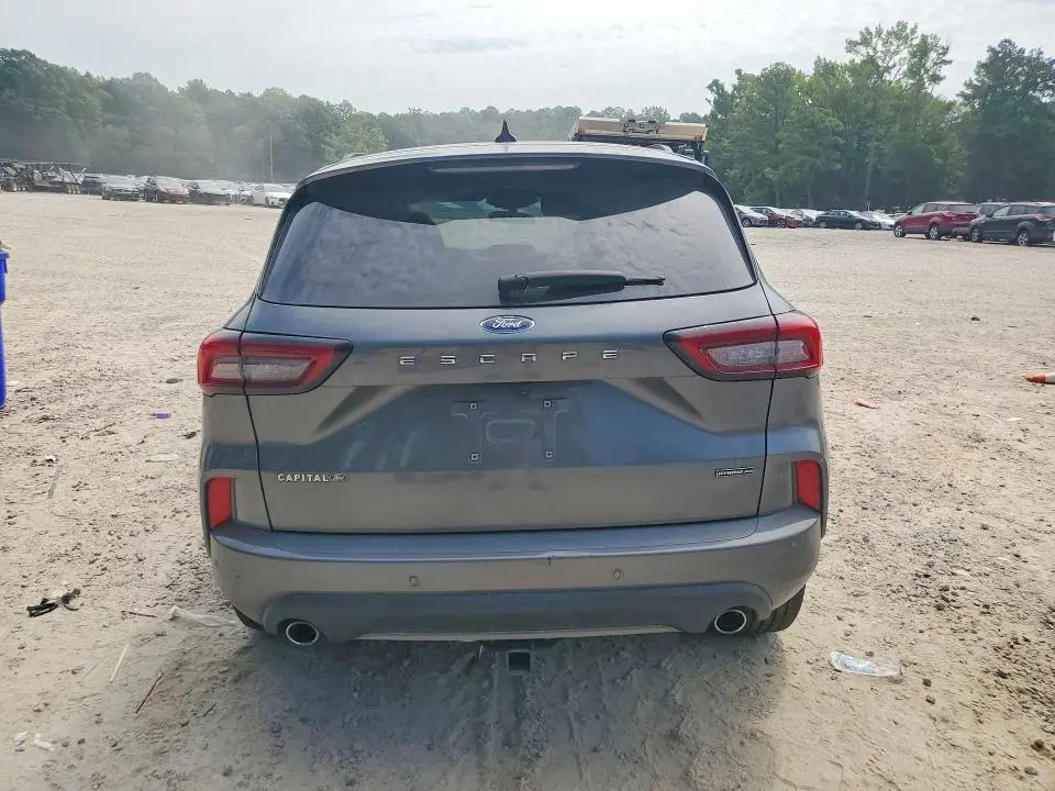 2023 FORD ESCAPE ST LINE SELECT  
