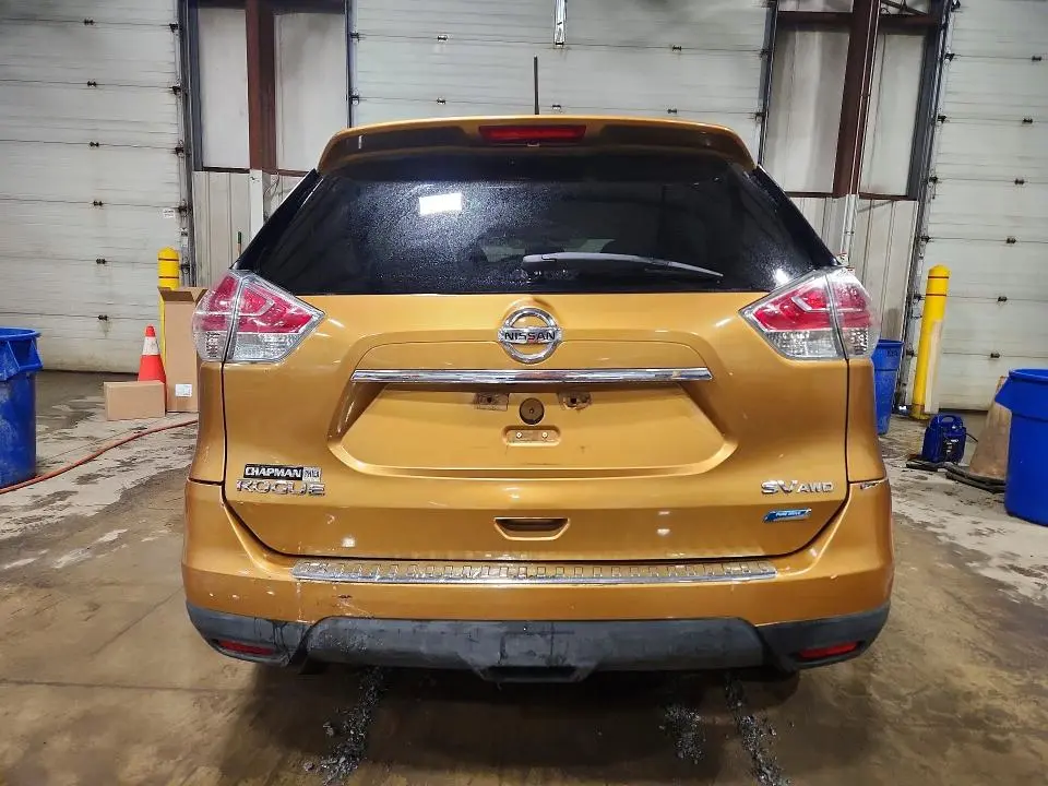 2014 NISSAN ROGUE SV  
