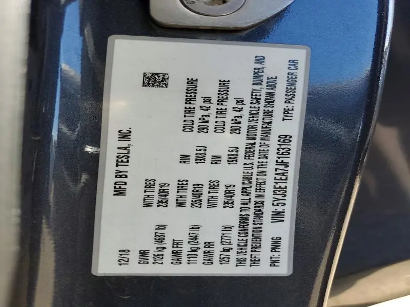 2018 TESLA MODEL 3   