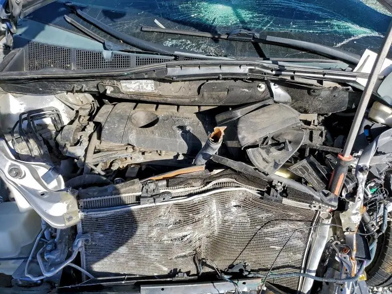 2011 TOYOTA SIENNA BASE  