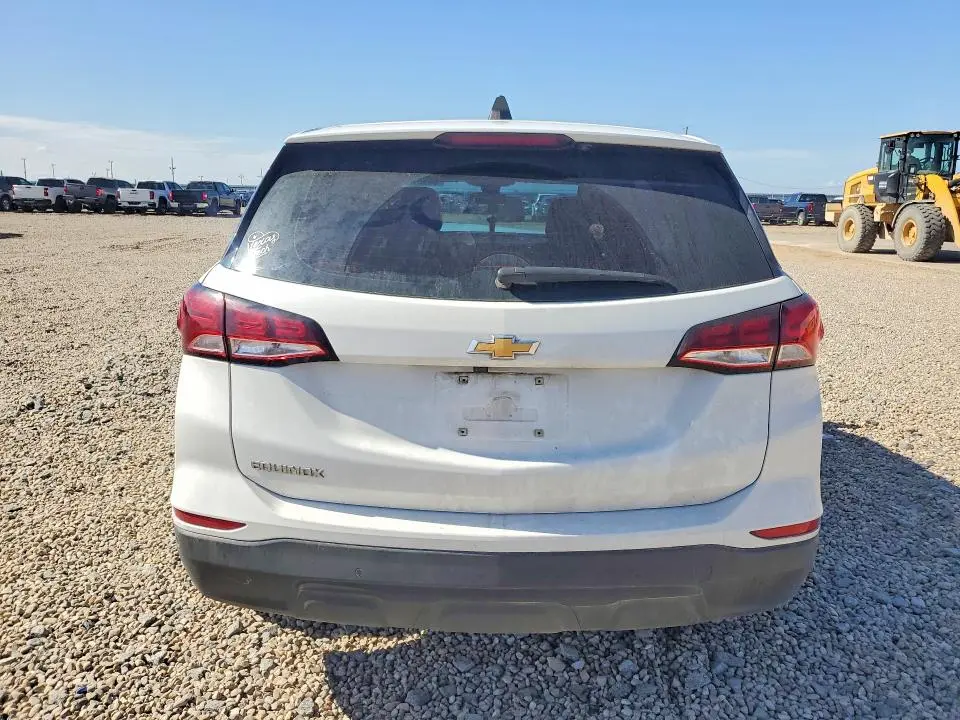 2022 CHEVROLET EQUINOX LS  