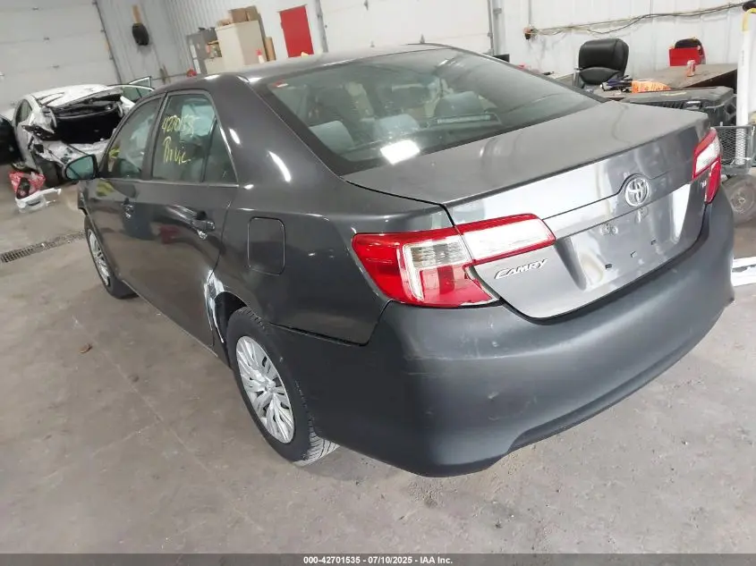 2012 TOYOTA CAMRY LE