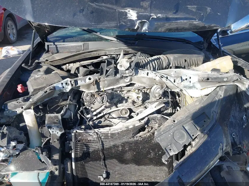 2019 CHRYSLER 300 LIMITED