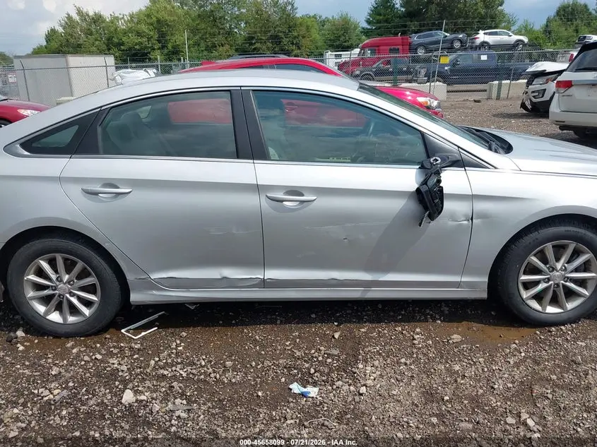 2019 HYUNDAI SONATA SE