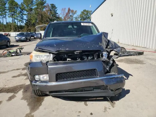 2011 TOYOTA 4RUNNER SR5  