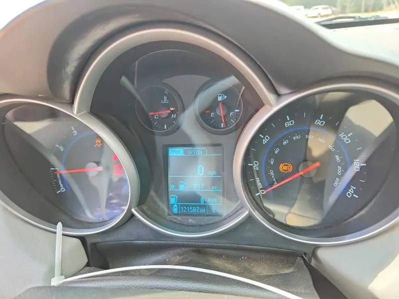 2013 CHEVROLET CRUZE LS  