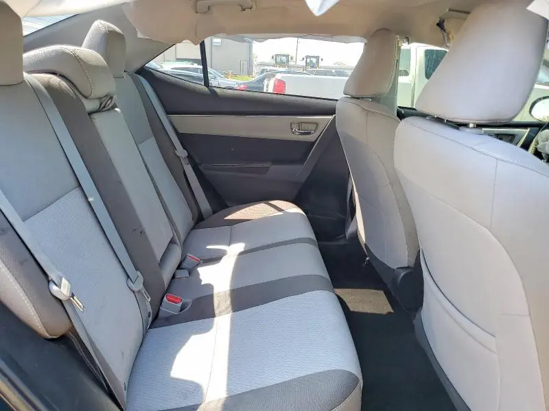 2017 TOYOTA COROLLA LE  