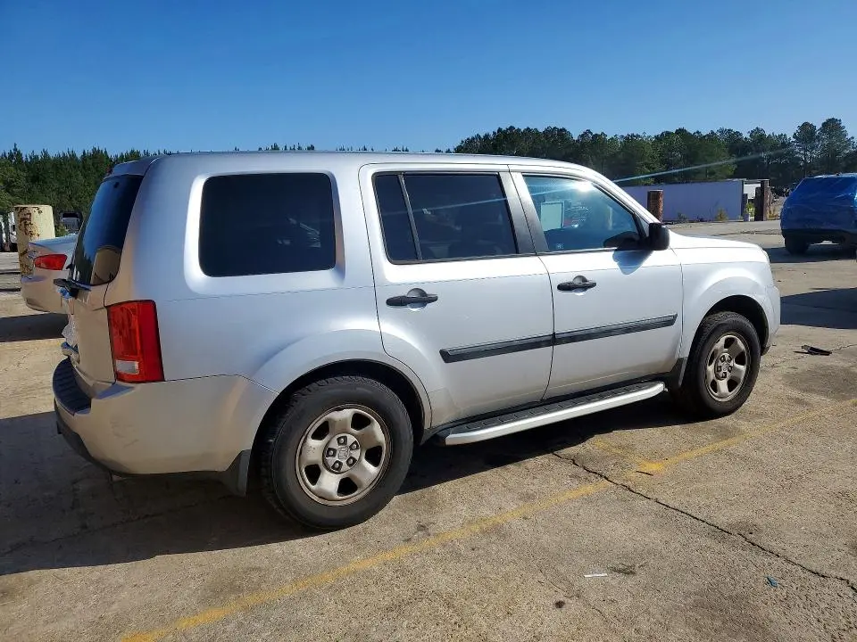 2011 HONDA PILOT LX  