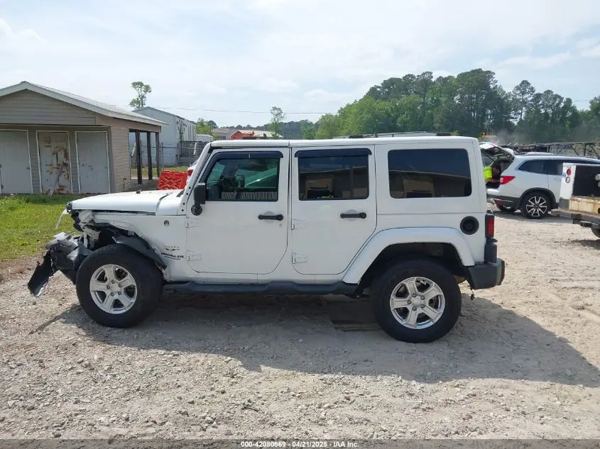 2017 JEEP WRANGLER UNLIMITED SAHARA 4X4