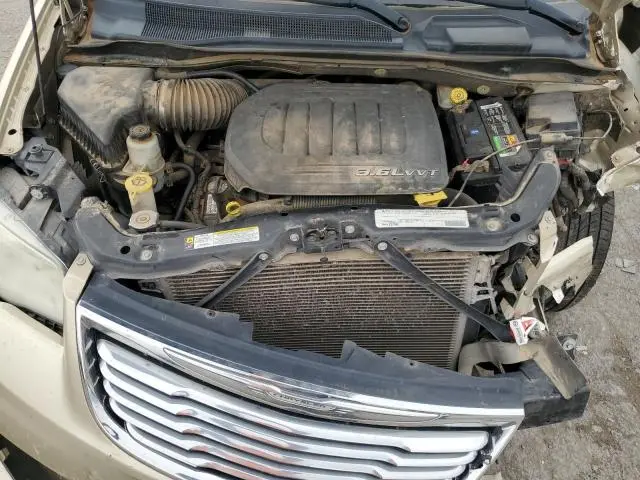 2011 CHRYSLER TOWN & COUNTRY TOURING  