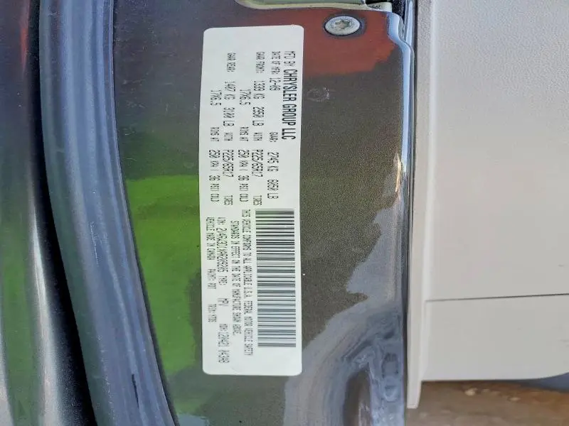 2010 VOLKSWAGEN ROUTAN SE  