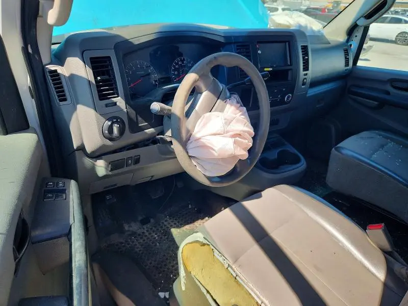 2015 NISSAN NV 1500 S  