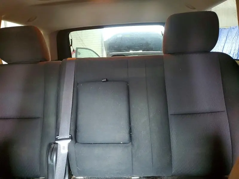 2011 GMC YUKON SLE  
