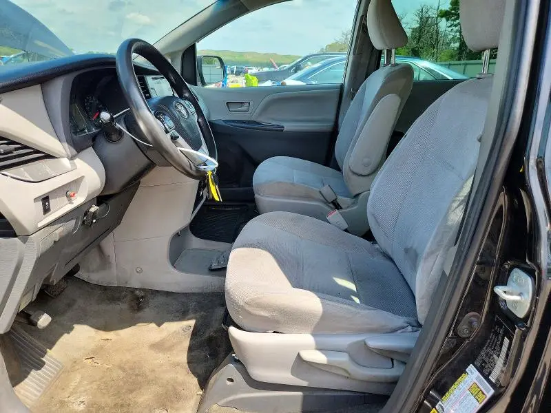 2017 TOYOTA SIENNA L 7-PASSENGER  