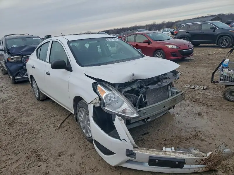 2015 NISSAN VERSA S  