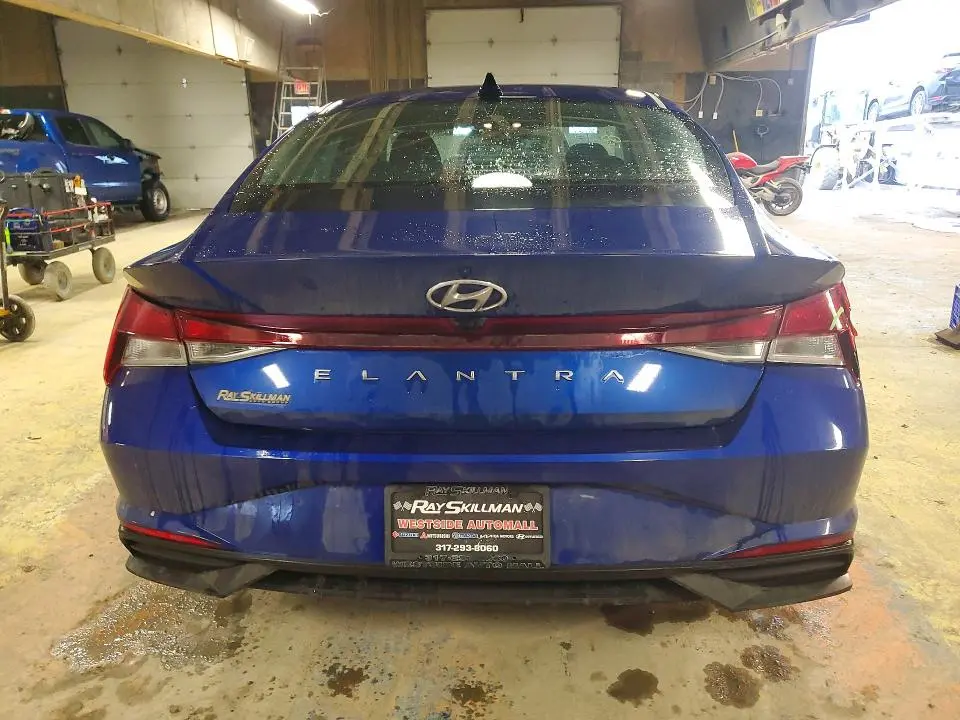 2023 HYUNDAI ELANTRA SEL  