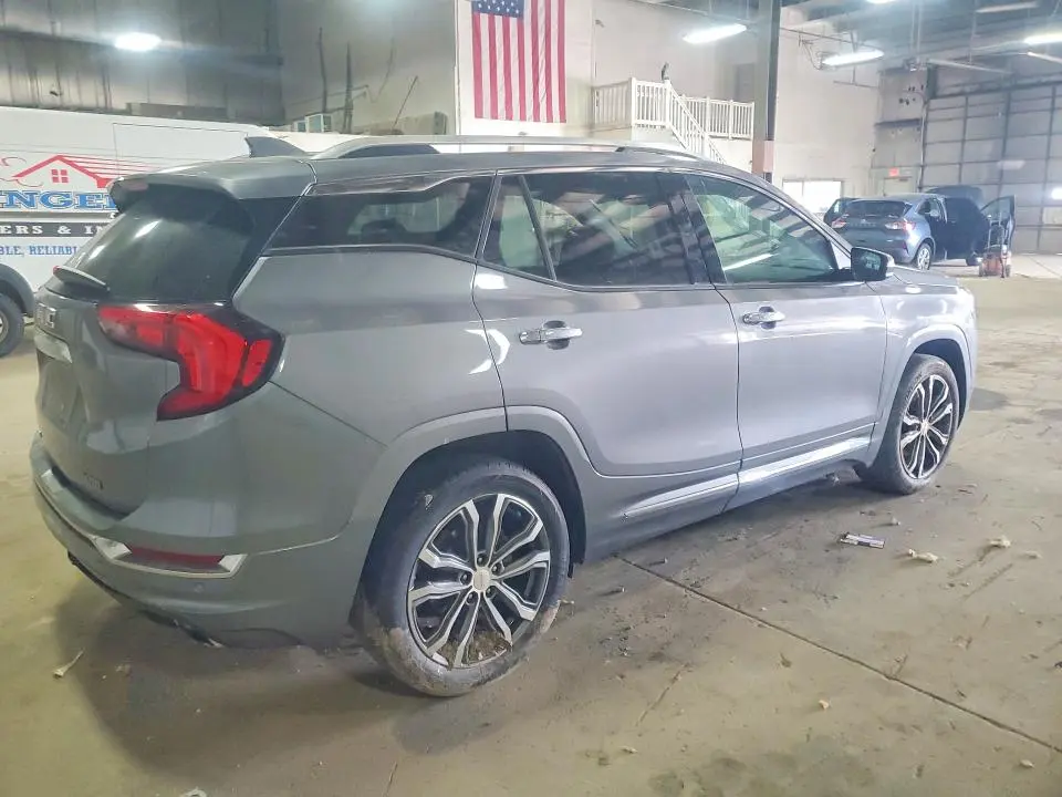 2020 GMC TERRAIN DENALI  