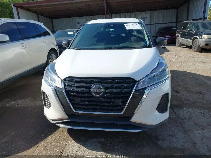 2022 NISSAN KICKS S XTRONIC CVT