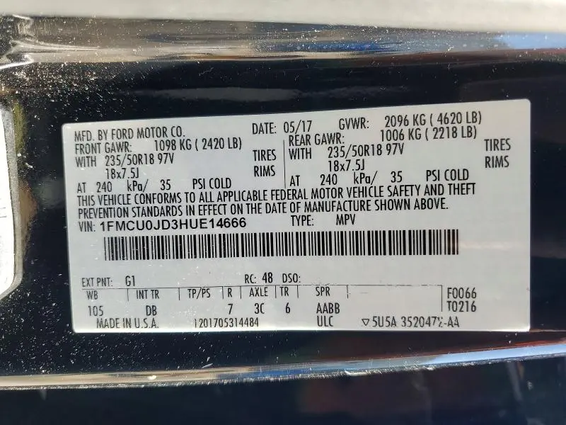 2017 FORD ESCAPE TITANIUM  