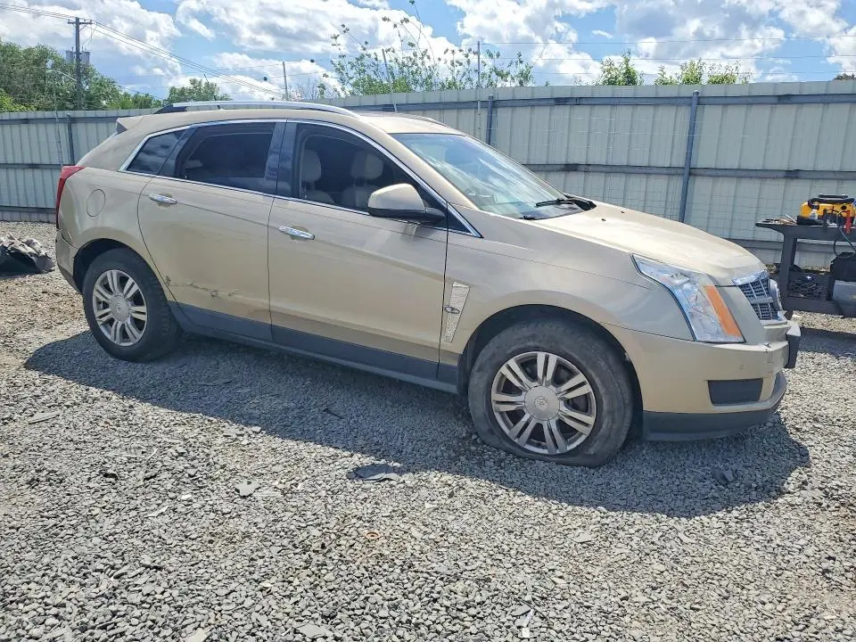 2011 CADILLAC SRX   