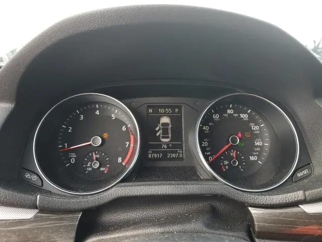 2017 VOLKSWAGEN PASSAT SE  