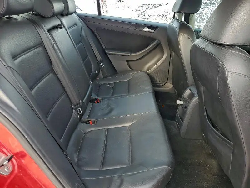 2014 VOLKSWAGEN JETTA SE  