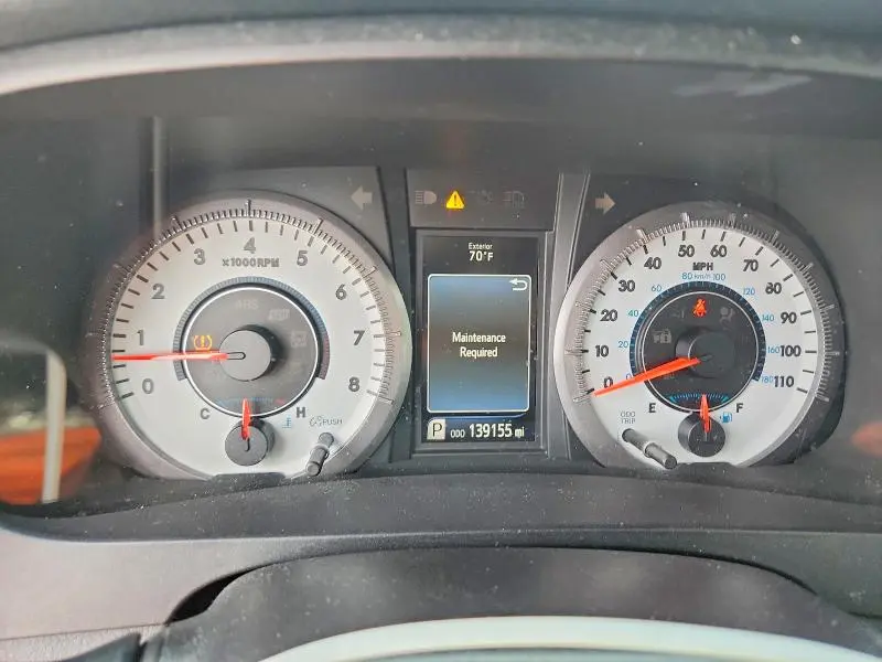 2017 TOYOTA SIENNA SE 8-PASSENGER  