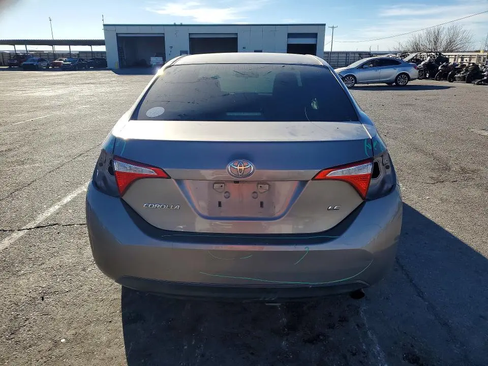 2015 TOYOTA COROLLA LE PLUS  