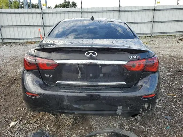 2016 INFINITI Q50 RED SPORT 400  