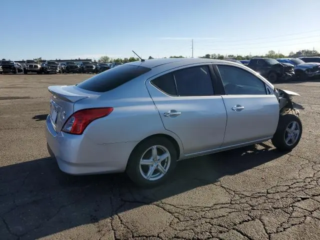 2019 NISSAN VERSA S  