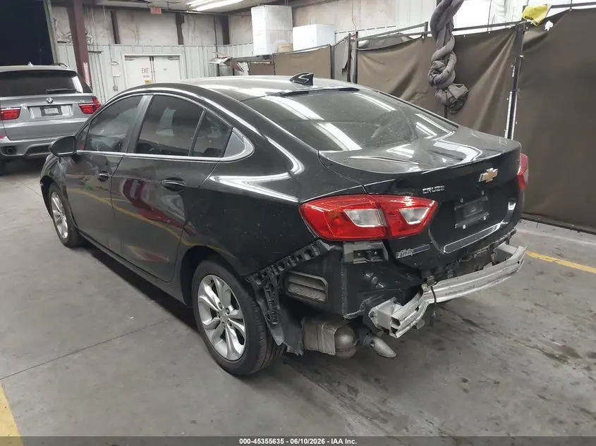 2019 CHEVROLET CRUZE LT