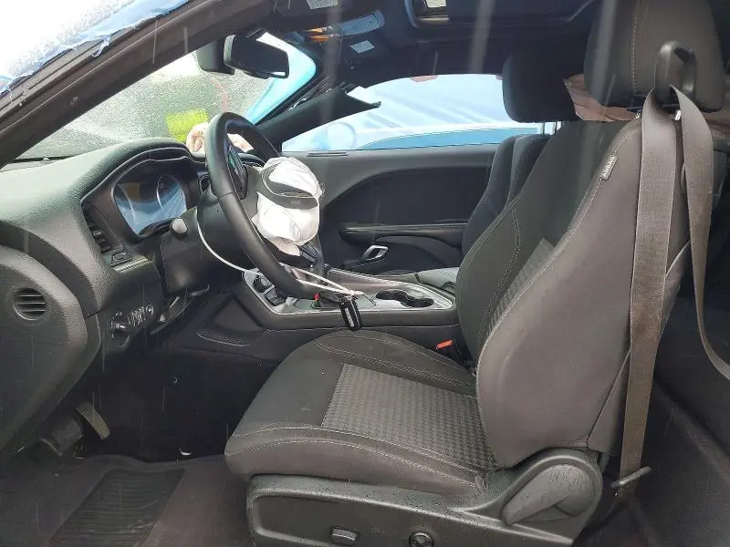 2018 DODGE CHALLENGER SXT  