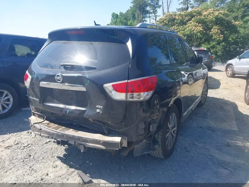 2015 NISSAN PATHFINDER SL